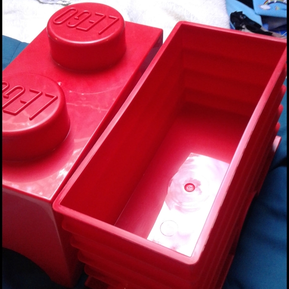 Lego box - Picture 2 of 2